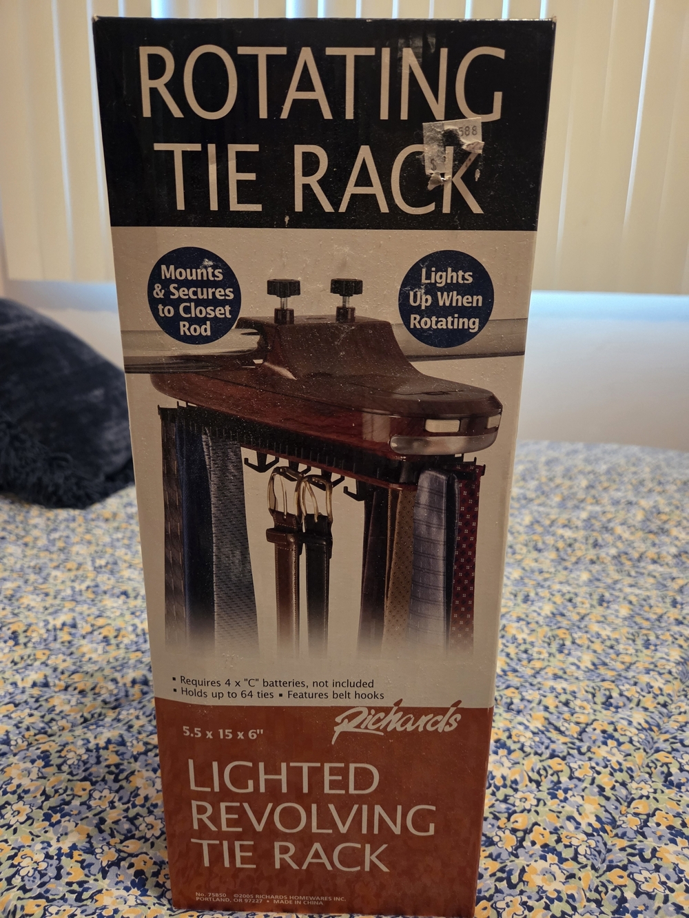 Rotating Lighted Revolving Tie Rack - Brown - Picture 1 of 1
